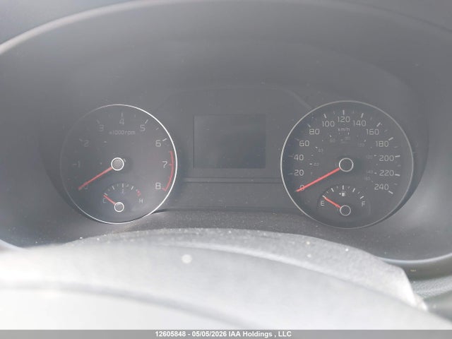 KNDPMCAC6H7277915 KIA Sportage Lx