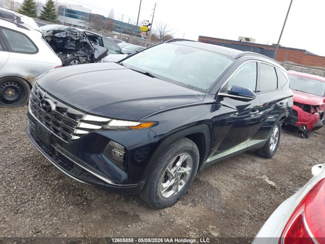 KM8JCCAE1NU160746 Hyundai Tucson Preferred Awd With Trend Package