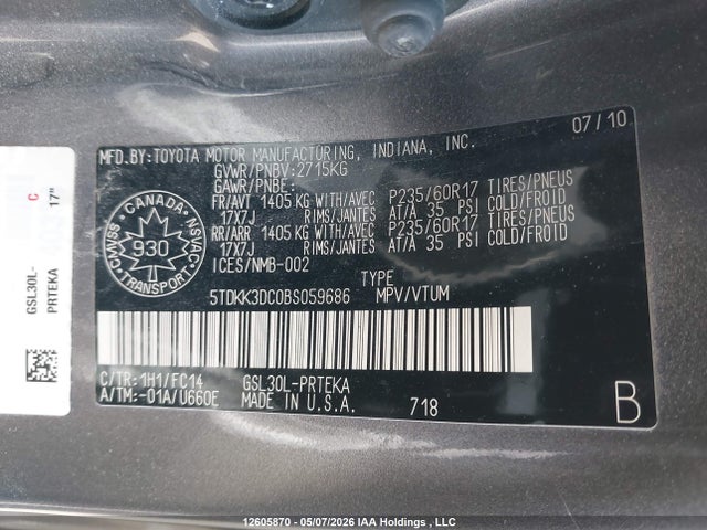 12605870 :رقم المزاد ، 5TDKK3DC0BS059686 vin ، 2011 Toyota Sienna مزاد بيع