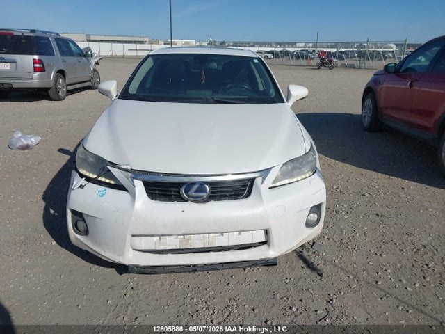 12605886 :رقم المزاد ، JTHKD5BH5B2001681 vin ، 2011 Lexus Ct 200h مزاد بيع