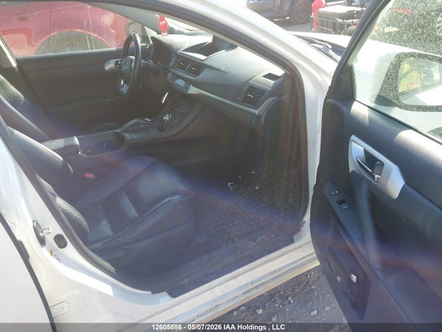 12605886 :رقم المزاد ، JTHKD5BH5B2001681 vin ، 2011 Lexus Ct 200h مزاد بيع