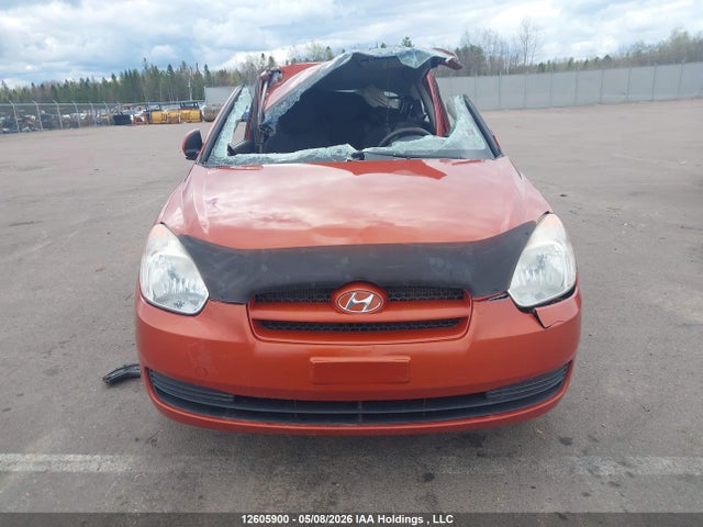 2011 Hyundai Accent L მანქანა იყიდება აუქციონზე, vin: KMHCN3BC8BU193934, აუქციონის ნომერი: 12605900