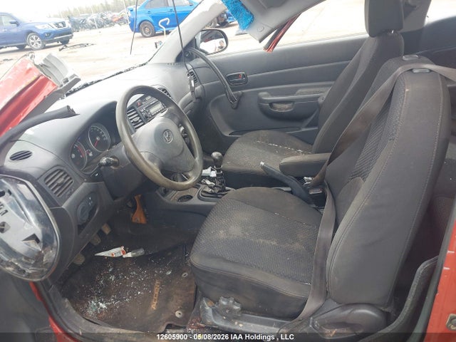 2011 Hyundai Accent L მანქანა იყიდება აუქციონზე, vin: KMHCN3BC8BU193934, აუქციონის ნომერი: 12605900