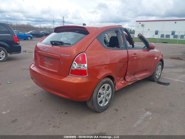 2011 Hyundai Accent L მანქანა იყიდება აუქციონზე, vin: KMHCN3BC8BU193934, აუქციონის ნომერი: 12605900