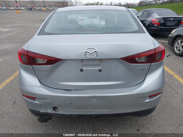 JM1BN1U72H1116796 Mazda MAZDA3