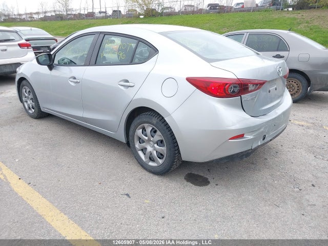 JM1BN1U72H1116796 Mazda MAZDA3