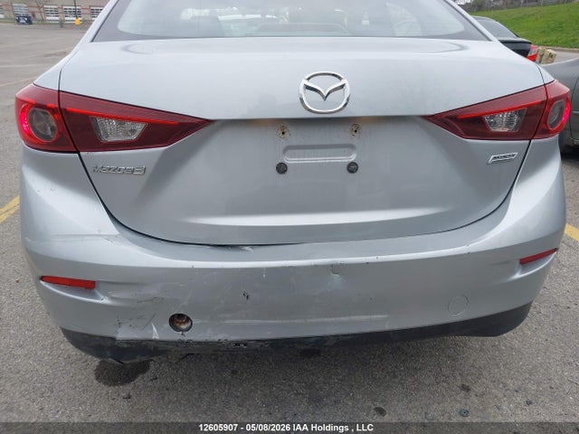 JM1BN1U72H1116796 Mazda MAZDA3