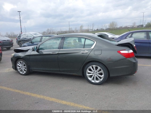 Продаж на аукціоні авто 2015 Honda Accord Touring V6, vin: 1HGCR3F96FA801126, номер лоту: 12605910
