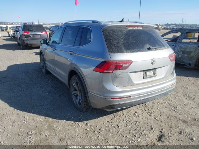 3VV4B7AX1MM063807 Volkswagen Tiguan Sel Premium R-line
