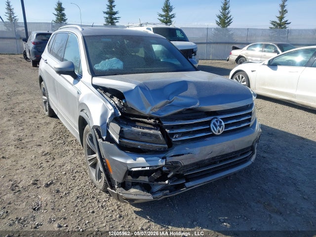 3VV4B7AX1MM063807 Volkswagen Tiguan Sel Premium R-line
