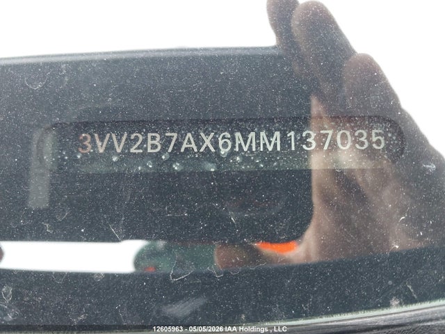 3VV2B7AX6MM137035 Volkswagen Tiguan Comfortline/united