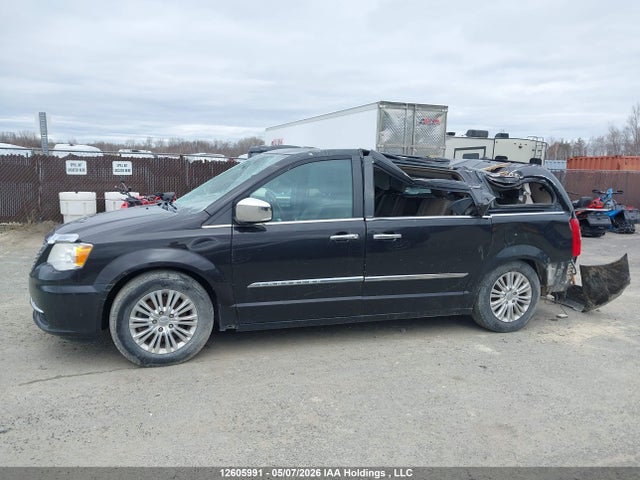 2C4RC1GG7ER284778 Chrysler Town &amp; Country Limited