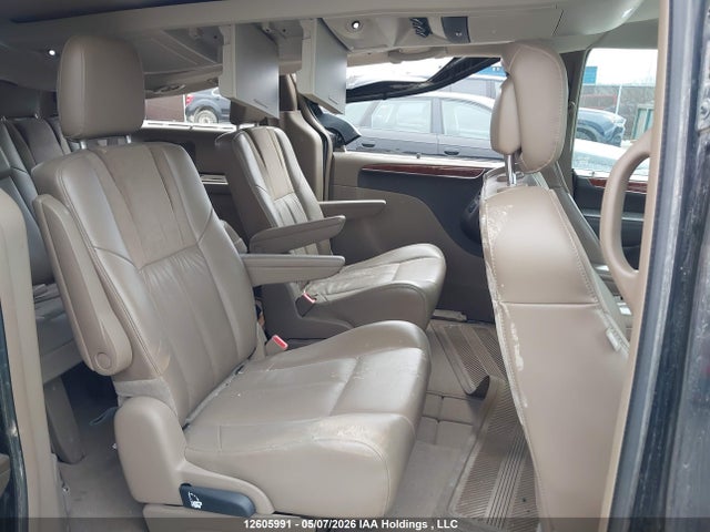 2C4RC1GG7ER284778 Chrysler Town &amp; Country Limited