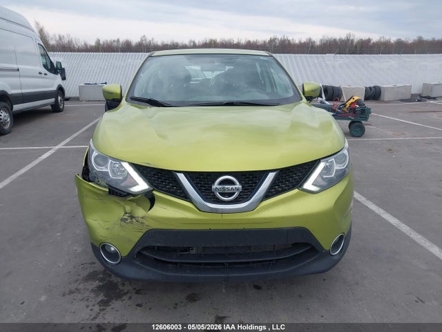 2017 Nissan Qashqai მანქანა იყიდება აუქციონზე, vin: JN1BJ1CR2HW132274, აუქციონის ნომერი: 12606003