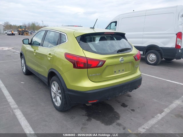 2017 Nissan Qashqai მანქანა იყიდება აუქციონზე, vin: JN1BJ1CR2HW132274, აუქციონის ნომერი: 12606003