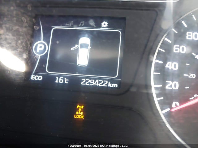 5XYPGDA37GG143607 KIA Sorento Lx/l