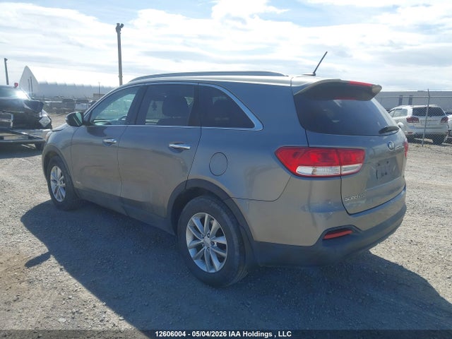 5XYPGDA37GG143607 KIA Sorento Lx/l