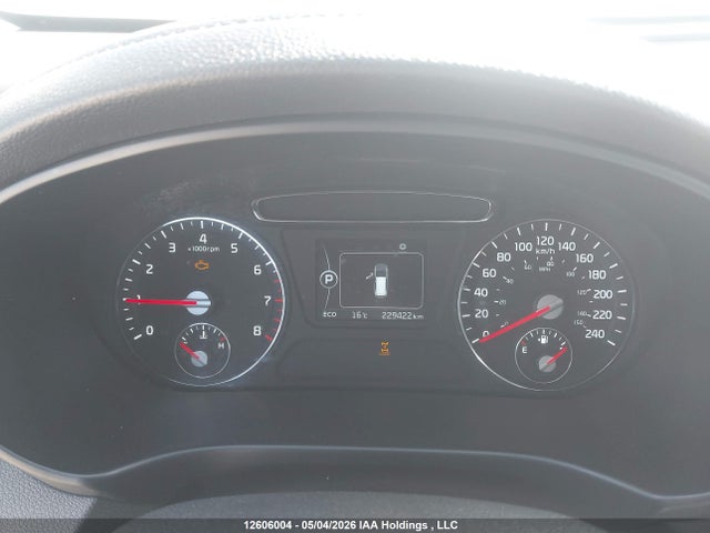 5XYPGDA37GG143607 KIA Sorento Lx/l