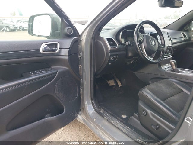 12606006 :رقم المزاد ، 1C4RJFAG7LC147132 vin ، 2020 Jeep Grand Cherokee Altitude مزاد بيع