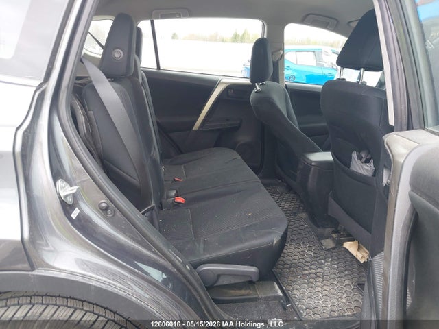 12606016 :رقم المزاد ، 2T3BFREV9FW373350 vin ، 2015 Toyota Rav4 Le مزاد بيع