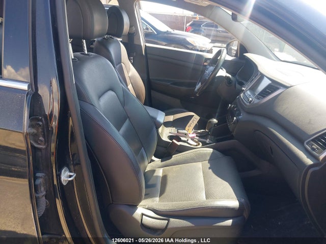2017 Hyundai Tucson Luxury მანქანა იყიდება აუქციონზე, vin: KM8J3CA47HU424385, აუქციონის ნომერი: 12606021