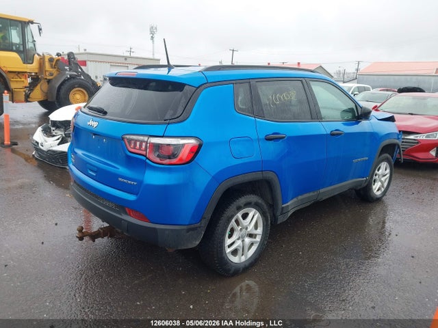 12606038 :رقم المزاد ، 3C4NJDAB7JT256781 vin ، 2018 Jeep Compass Sport مزاد بيع
