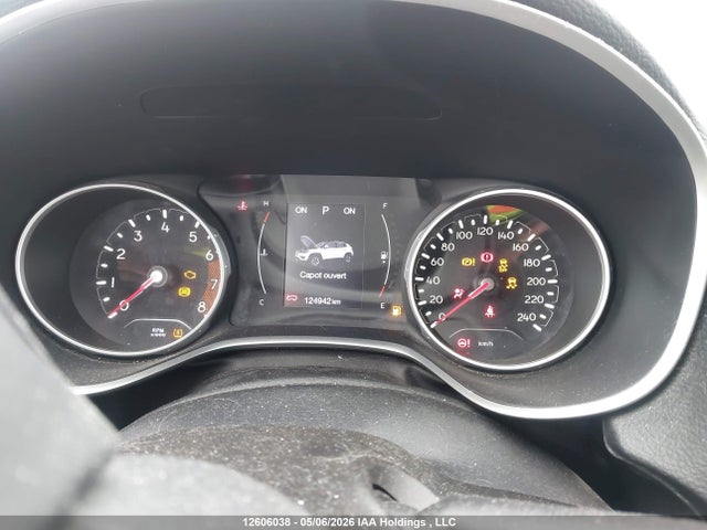 12606038 :رقم المزاد ، 3C4NJDAB7JT256781 vin ، 2018 Jeep Compass Sport مزاد بيع