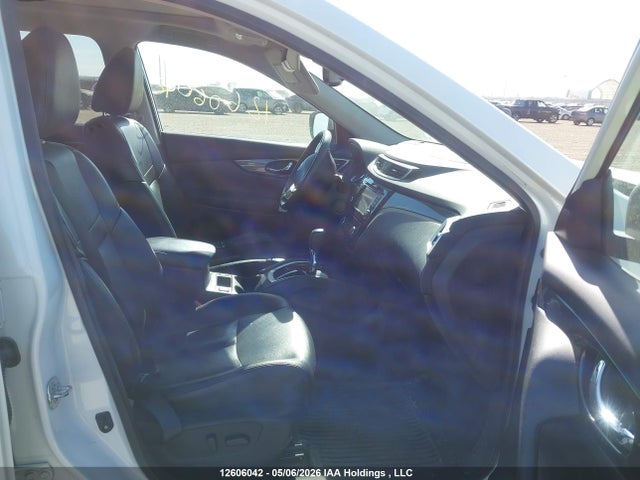 12606042 :رقم المزاد ، 5N1AT2MV7FC901737 vin ، 2015 Nissan Rogue S/sl/sv مزاد بيع