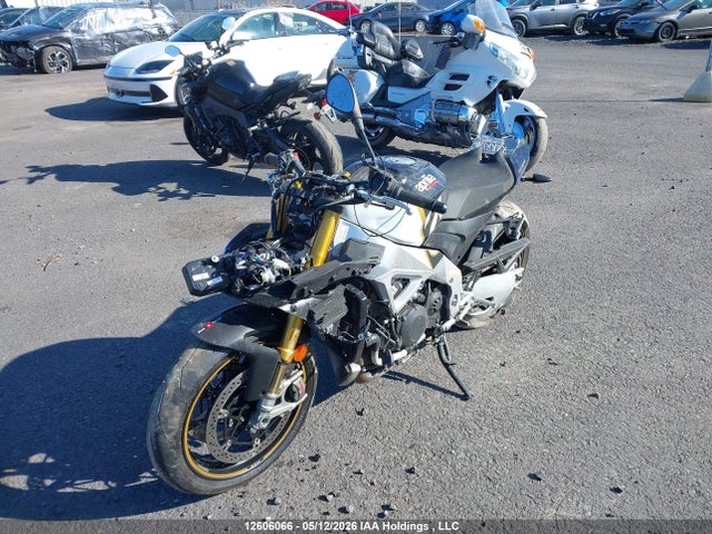 ZD4KZUB05RS001105 Aprilia Tuono V4 1100 Factory