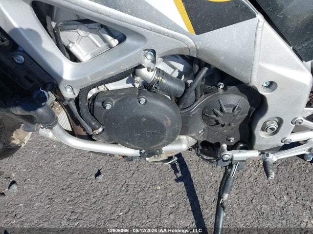 ZD4KZUB05RS001105 Aprilia Tuono V4 1100 Factory