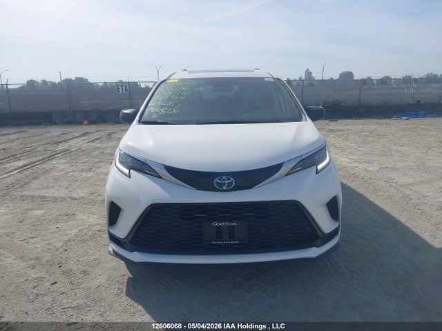 Продажа на аукционе авто 2022 Toyota Sienna Le/xle/xse/limited/platinum, vin: 5TDGRKEC3NS120270, номер лота: 12606068