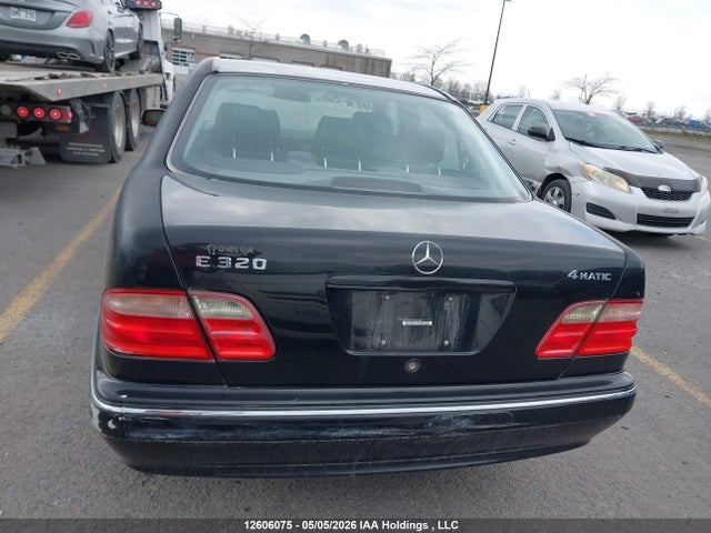 Aukcja sprzedaży 2000 Mercedes-benz E 320 4matic, vin: WDBJF82J2YX032988, numer aukcji: 12606075