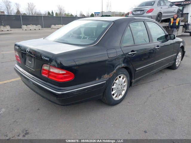 Aukcja sprzedaży 2000 Mercedes-benz E 320 4matic, vin: WDBJF82J2YX032988, numer aukcji: 12606075