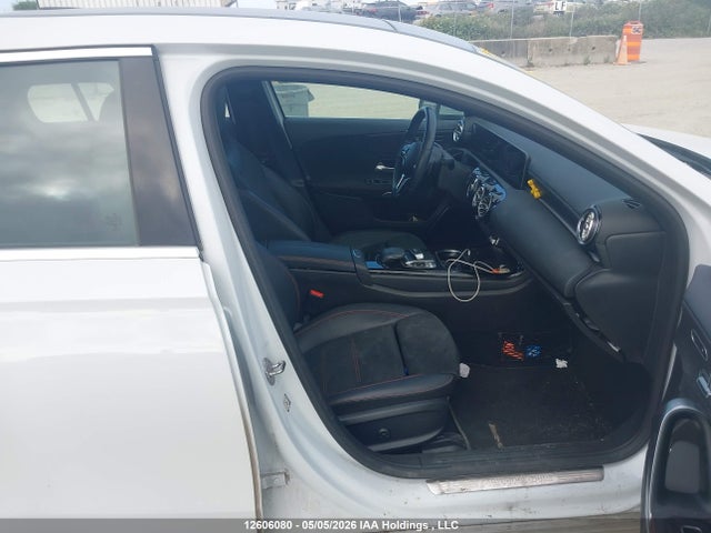 2020 Mercedes-benz A 250 4matic მანქანა იყიდება აუქციონზე, vin: WDD3F4HB4LJ145412, აუქციონის ნომერი: 12606080
