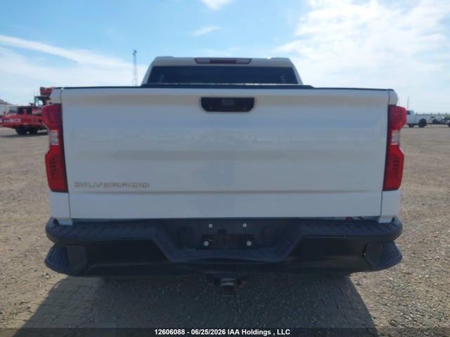 Chevrolet Silverado 2023 1GCPDAEK6PZ141857 Image 17