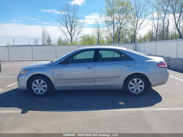 2010 Toyota Camry Se/le/xle მანქანა იყიდება აუქციონზე, vin: 4T1BF3EK5AU079982, აუქციონის ნომერი: 12606090