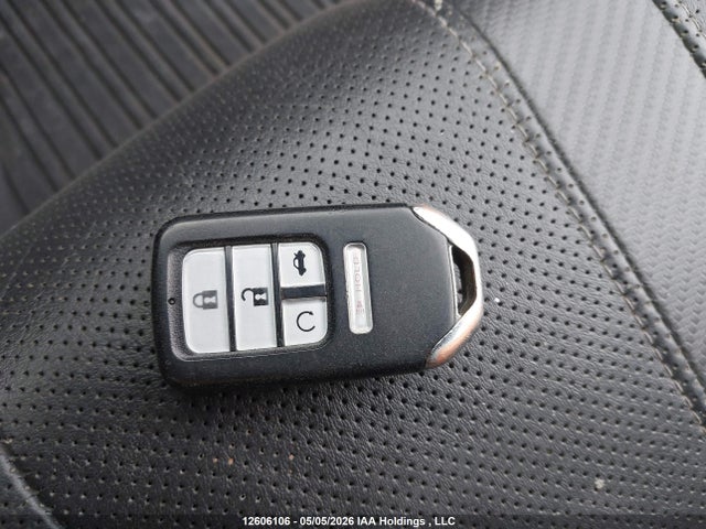 Продажа на аукционе авто 2016 Honda Civic Touring, vin: 2HGFC1F91GH113234, номер лота: 12606106