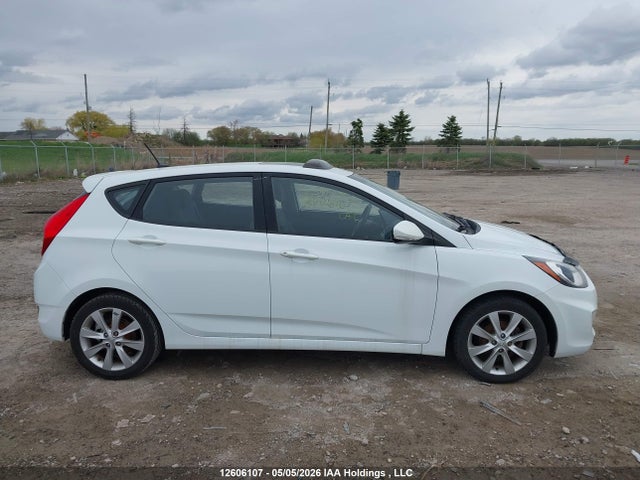KMHCU5AE0EU161551 Hyundai Accent
