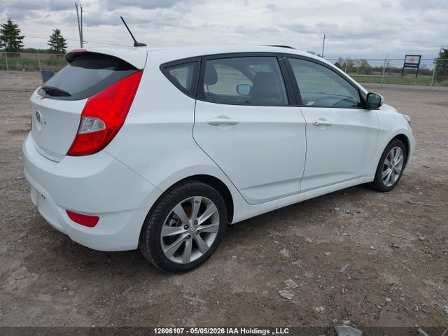 KMHCU5AE0EU161551 Hyundai Accent