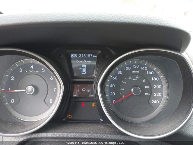 2013 Hyundai Elantra Gt მანქანა იყიდება აუქციონზე, vin: KMHD35LE7DU026019, აუქციონის ნომერი: 12606114