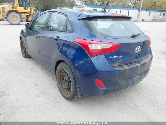 2013 Hyundai Elantra Gt მანქანა იყიდება აუქციონზე, vin: KMHD35LE7DU026019, აუქციონის ნომერი: 12606114