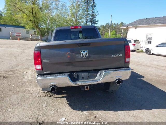 1C6RR7GM1FS548169 RAM 1500 Slt