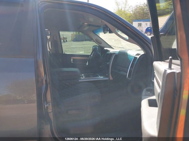 1C6RR7GM1FS548169 RAM 1500 Slt