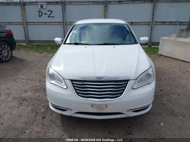 12606128 :رقم المزاد ، 1C3CCBAB8CN112797 vin ، 2012 Chrysler 200 Lx مزاد بيع