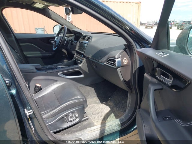 Jaguar F-pace R - Sport 2018 SADCL2FX8JA204100 Image 5