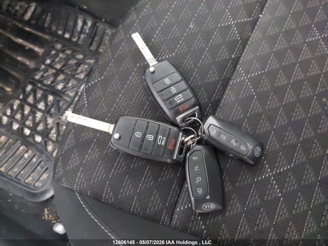 12606145 :رقم المزاد ، 3KPA25AD4NE495427 vin ، 2022 Kia Rio Lx Premium/lx+ مزاد بيع