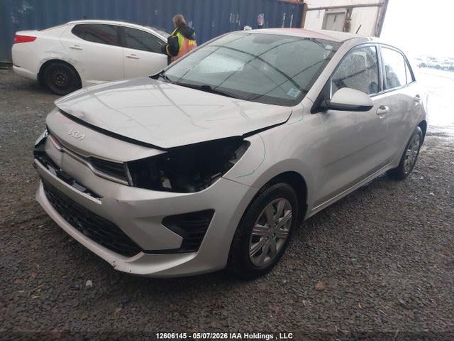 12606145 :رقم المزاد ، 3KPA25AD4NE495427 vin ، 2022 Kia Rio Lx Premium/lx+ مزاد بيع