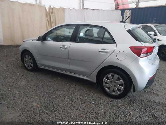 12606145 :رقم المزاد ، 3KPA25AD4NE495427 vin ، 2022 Kia Rio Lx Premium/lx+ مزاد بيع
