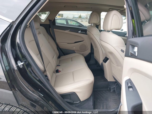 KM8J3CA21HU435722 Hyundai Tucson Ultimate
