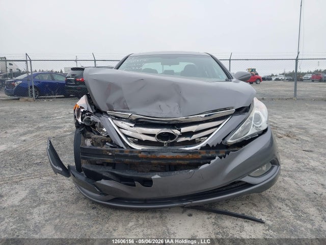 2013 Hyundai Sonata Se მანქანა იყიდება აუქციონზე, vin: 5NPEC4AC6DH806382, აუქციონის ნომერი: 12606156